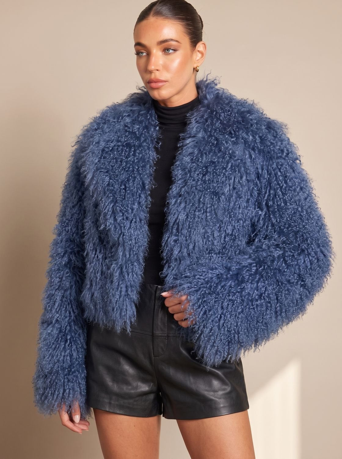 Vera | Women's Cropped Teddy-Texture Coat