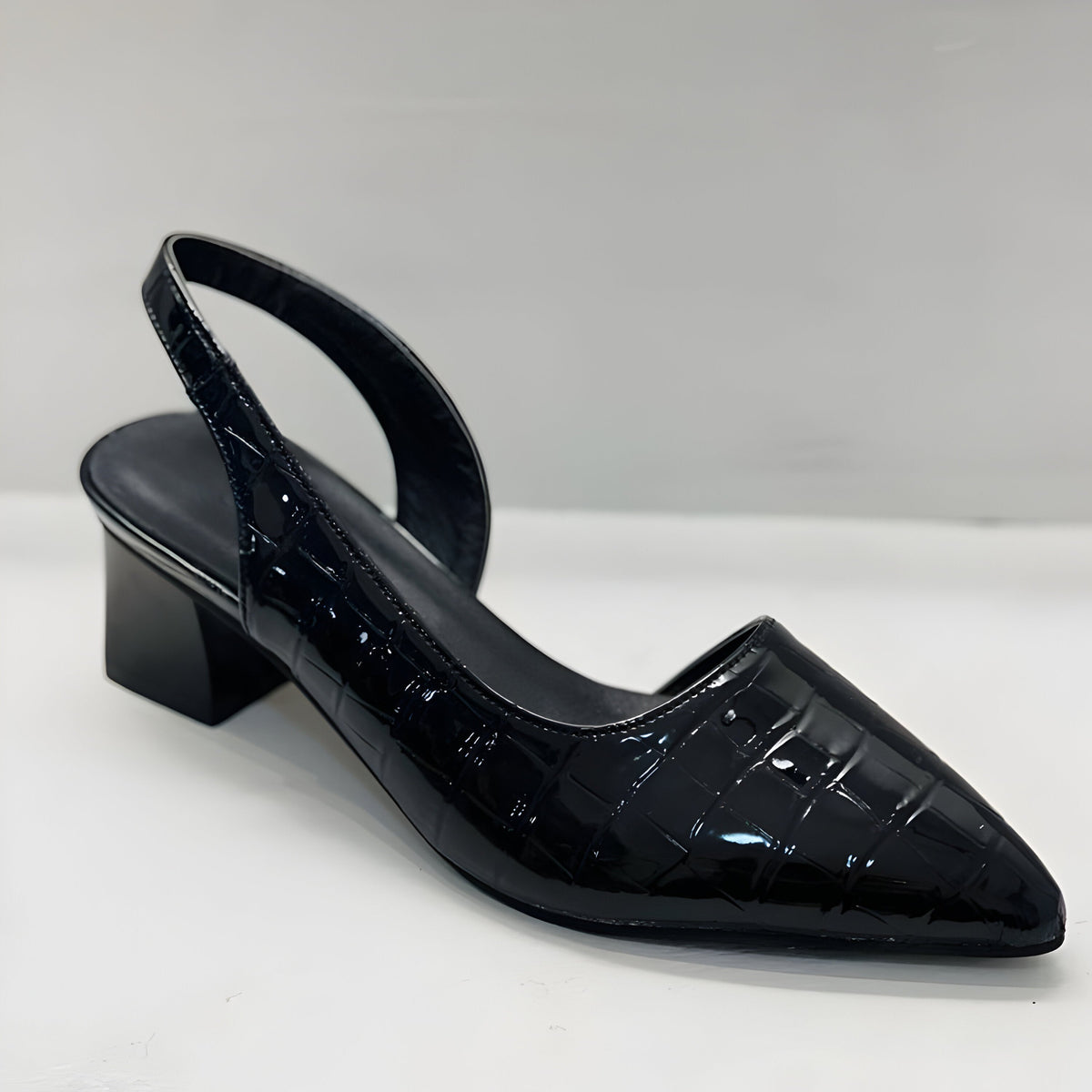 Daphne | Women's Cushioned Kitten Heels