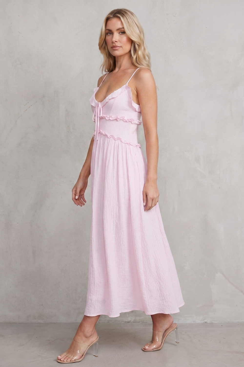 Ivy | Women's Ruffled Sweetheart Midi Dress