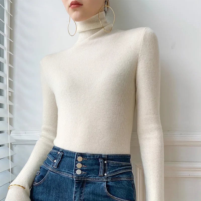 Johanna | Women's Turtleneck Sweater