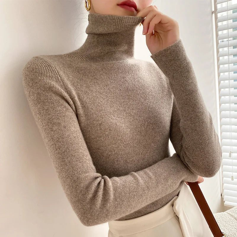 Johanna | Women's Turtleneck Sweater